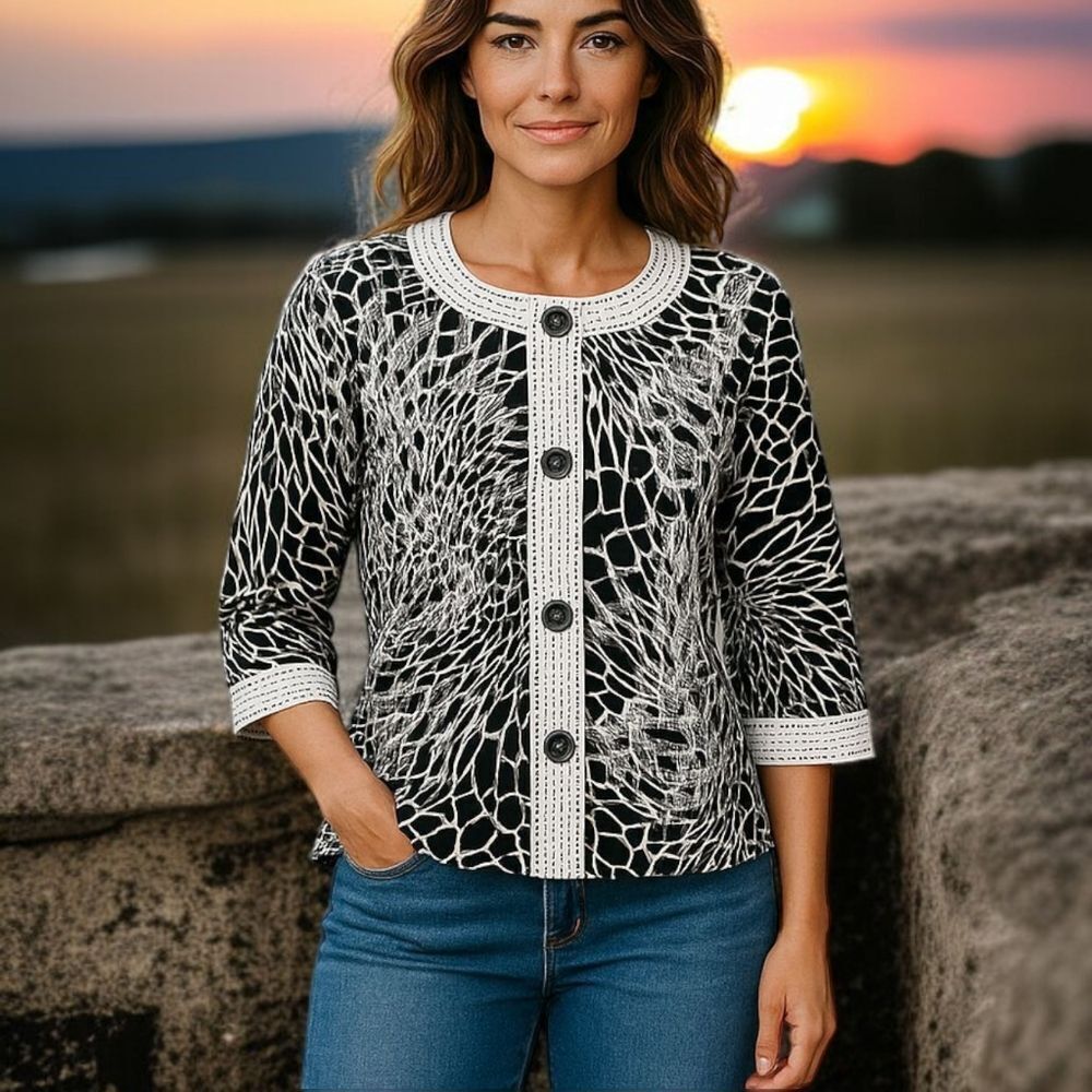 Chicos Floral Sequin Jacket S White Black Embellished 3/4 Sleeve Button‎ Front